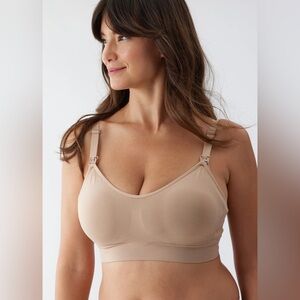 Isabel Maternity Seamless Nursing + Pumping Bra in Tan Nude size small